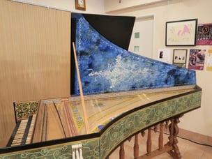 チェンバロ常設・グランドピアノ(別途有料)常設