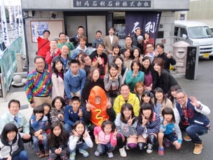 石釜で焼くピザパーティーなどイベントも開催。