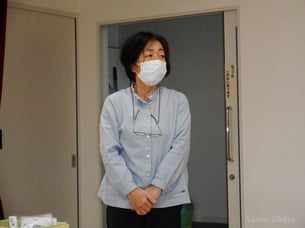 助手の伊藤香緒里さん
