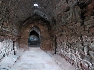 ausreichende Innenräume für mehr als 100 Menschen