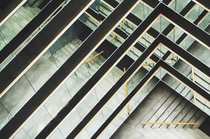 洗練されたデザインの建物