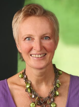 Portrait von Dr. Andrea Bodner, Augentrainerin, Augen-Cranio- und Cranio-Sacral-Praktikerin