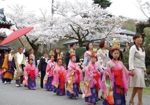 金鑚大師　花まつり　稚児行列3
