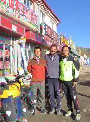 Sie sind ebenfalls mit dem Rad unterwegs.