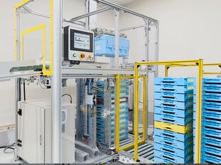 コンテナ ガチャパン オリコン 折りたたみコンテナ 三甲 サンコー 岐阜プラスチック セキスイ 折りコン 省力化 自動組立機 自動機 作業改善 簡単操作 作業効率化 設置スペース 小型 スピードアップ 負担軽減 梱包機 包装機 半自動 ピッキング 物流センター プロセスセンター メーカー 安価 コンパクト 手動 組み立て 組立 組み立て機 業務の効率化 中洲電機株式会