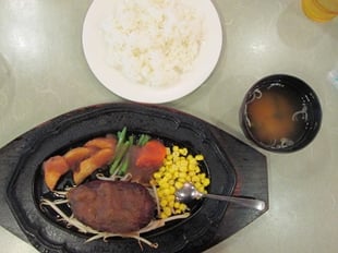 ハウスオブピアーズ/レストラン/洋食/東京インテリアデザインセンター/家具/栃木県鹿沼市/ランチ