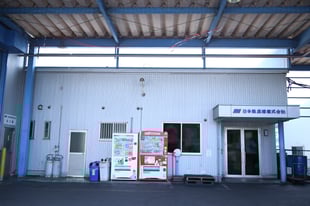 岐阜県 関市 日本熱処理㈱ 日本熱処理 熱処理 (社)日本熱処理技術協会 焼鈍処理 表面加工 自動投入機 浸炭焼入 磁気抜き焼鈍 無酸化焼鈍 溶体化炉 時効炉 連続炉 バッチ炉 連続窒素雰囲気炉 連続焼入焼戻炉 ショットブラスト ブリネル硬さ試験機 真空洗浄機 連続ガス浸炭焼入焼戻炉 連続ガス雰囲気焼入焼戻炉 真鍮 バッチ式焼戻炉 ロックウェル硬さ試験機 ビッカース硬さ試験機 マイクロビッカース硬さ試験機 金属組織顕微鏡 サブゼロ処理 Ａ工場 ＨＰ炉 ＨＢ炉 ＡＴ１炉 ＡＴ２炉 ショット機 Ｃ工場 ＣＱ炉