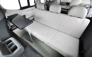 GENUINE-セカンドシート（走行時）