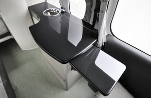 GENUINE-跳ね上げキッチンカウンター