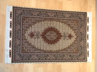 ペルシャ　手織　マット　絨毯　東京デザインセンター　栃木県家具　鹿沼市　東京インテリア　ショールーム