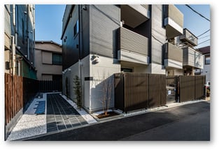 2023年3月24日撮影「パルゼ中野坂上」外観