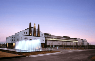 トータルエンジニアリングを手掛けた焼酎工場外観