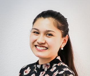 Unsere Englisch-Dozentin für Private und Firmen