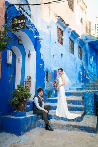 構図は大切。海外フォトウェディング。日本にはない世界観の中で撮影してもらいたい。モロッコ実加