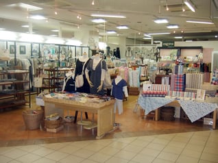 横浜コットンハリウッド 藤沢駅南口ダイヤモンド店横浜コットンハリウッド JR東戸塚 オーロラモール店