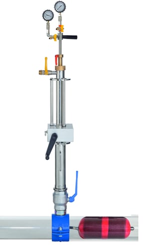 Einfachblasensetzgerät 4 bar, Gasleitung, Sperrung, sperren, Gasaustritt, SVGW, sicheres Arbeiten, Erdgas, Absperrblasen, MDS, Anbohr- und Absperrsysteme, Gas, Rohrleitungen, Pipeline, Doppelblasensetzgerät, Zweifachblasensetzgerät, VEW, Anbohrgerät, 