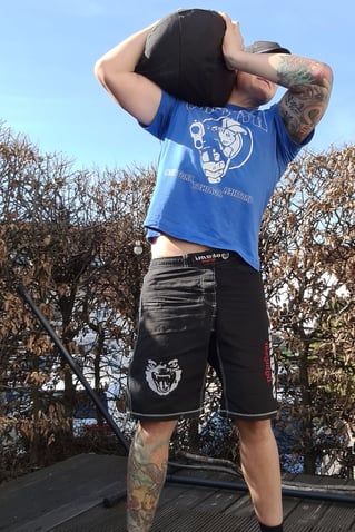 SC Int'l - Street Combatives - Combat Mindset - Motivation - einfach machen - Cross-Combat-Training - Sandbag Training