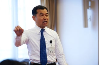 切磋琢磨塾　塾長・外山弘明