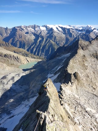 Olli im Reitersitz :-)