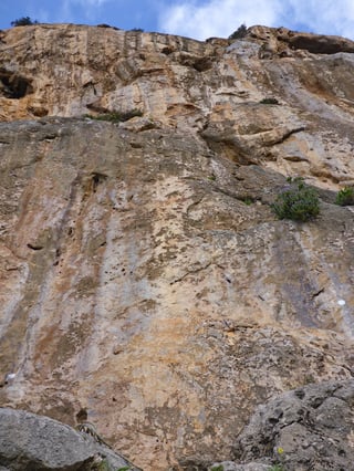 Hier führt die Route Percu Jones rauf :-)