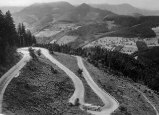 von Kniebis (Passhöhe - 970 m) ging es hinunter nach Oberkirch
