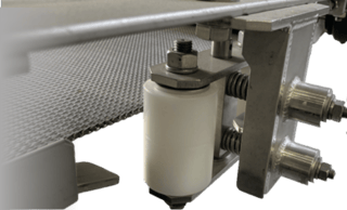 蛇行規制装置・フレキローラー