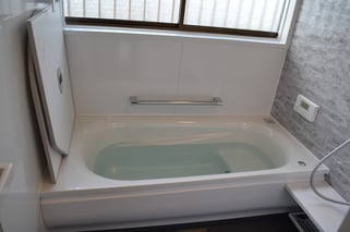 新しいお風呂場(浴槽)