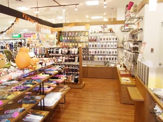 手芸用品専門店 横浜コットンハリウッド みなとみらい 横浜ワールドポーターズ店