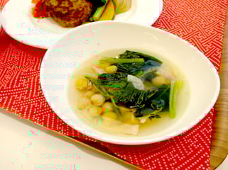 ほうれん草とひよこ豆のスープ