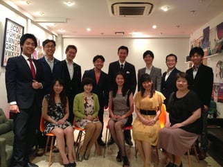 俳優伊藤芳則さん、大手結婚相談所の人気講師片桐麻衣さんとのコラボ「男と女の究極の扉」