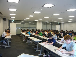 代議員会議の様子　　　　　　　　