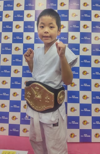 2024.2.23 全日本グローブ空手決戦XX 幼年男女混合の部チャンピオン(25kg契約)