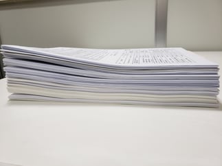 8cmの高さの申請書