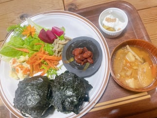 ※デザートなどは画像と異なる場合があります。