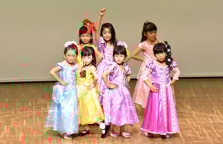 11.プリンセス宮殿 土曜『プリンセスキッズ』代講:祐佳|可愛いプリンセスたちにロマンティック賞!