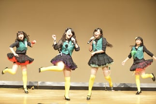 オープニング.ハニカム｜オリジナルご当地ソング「越谷育ち」 を披露！　ハニカムはMCも担当してくれました