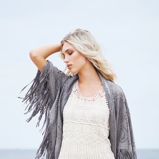 GREY KIMONO WITH FRINGES
