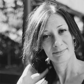 Erika Lacava - Curatrice, critica - Evento Mirrors Prato