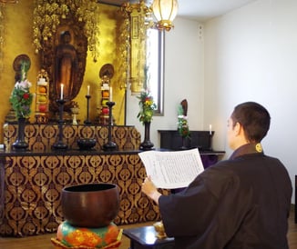 納経　供養の様子