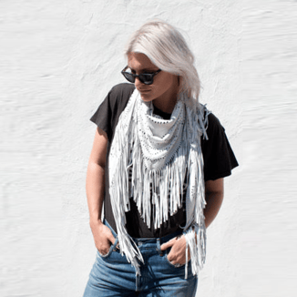 WHITE SUEDE SHAWL WITH FRINGES AND SILVER STUDS