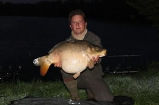 acrocarpe.com: étang de pêche à la carpe dans la Somme