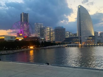 みなとみらい 夕景（ハンマーヘッドパークより）　