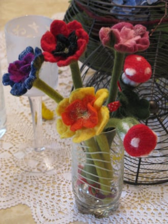 von li.: Purple Rain, Roter Mohn, Springtime,Jane Austen, Glückspilz