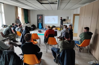 SC Int'l Street Combatives Urban Medic Erste Hilfe Notfallmedizin TECC TCCC Wound Packing Stop The Bleed Blutungskontrolle First Aid Medic Tourniquet Selbstschutz Training Seminar