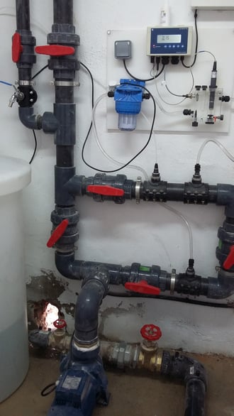 Equipo de cloración automática para agua potable