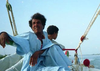 stolzer Schiffsführer einer Dhau