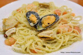 LifeTeria blog ブログ　エッコ・エッコ