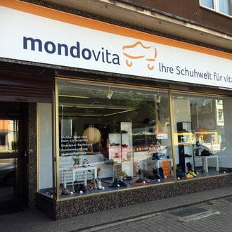 Mondovita: Aussenwerbung, Geschäft in Dortmund