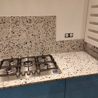 plan de travail cuisine terrazzo blanc 