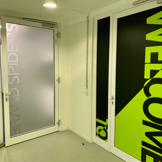 Folienbeschriftung von Türen